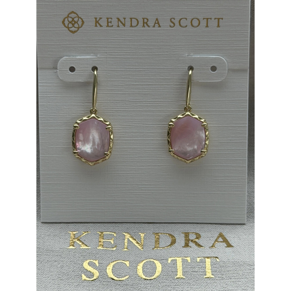 Kendra Scott pink earrings